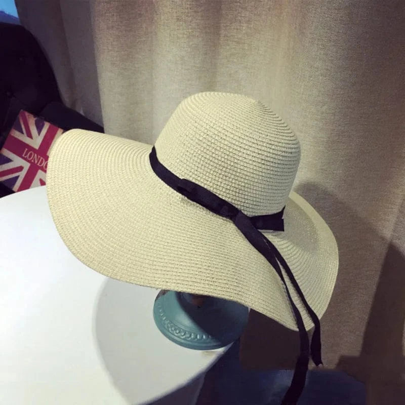 Chapeau en Paille Souple à Larges Bords