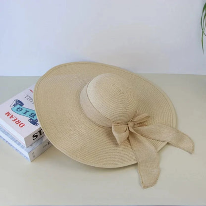 Chapeau en Paille Souple à Larges Bords