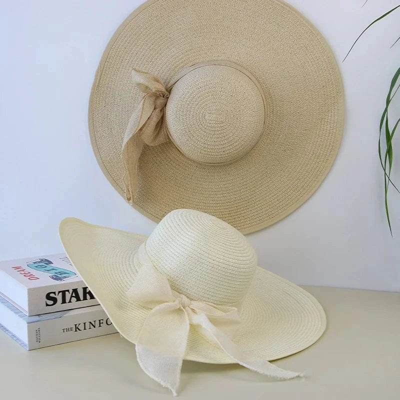 Chapeau en Paille Souple à Larges Bords